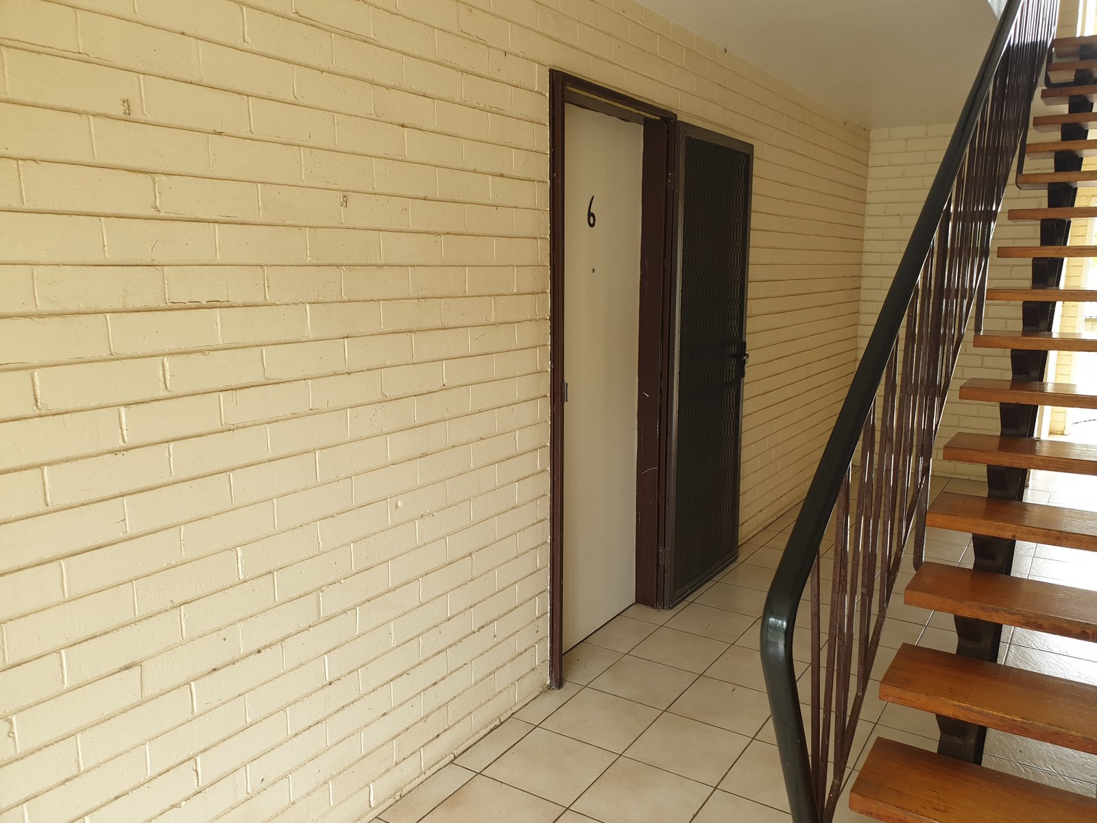 6/91 Merivale Street TUMUT 13