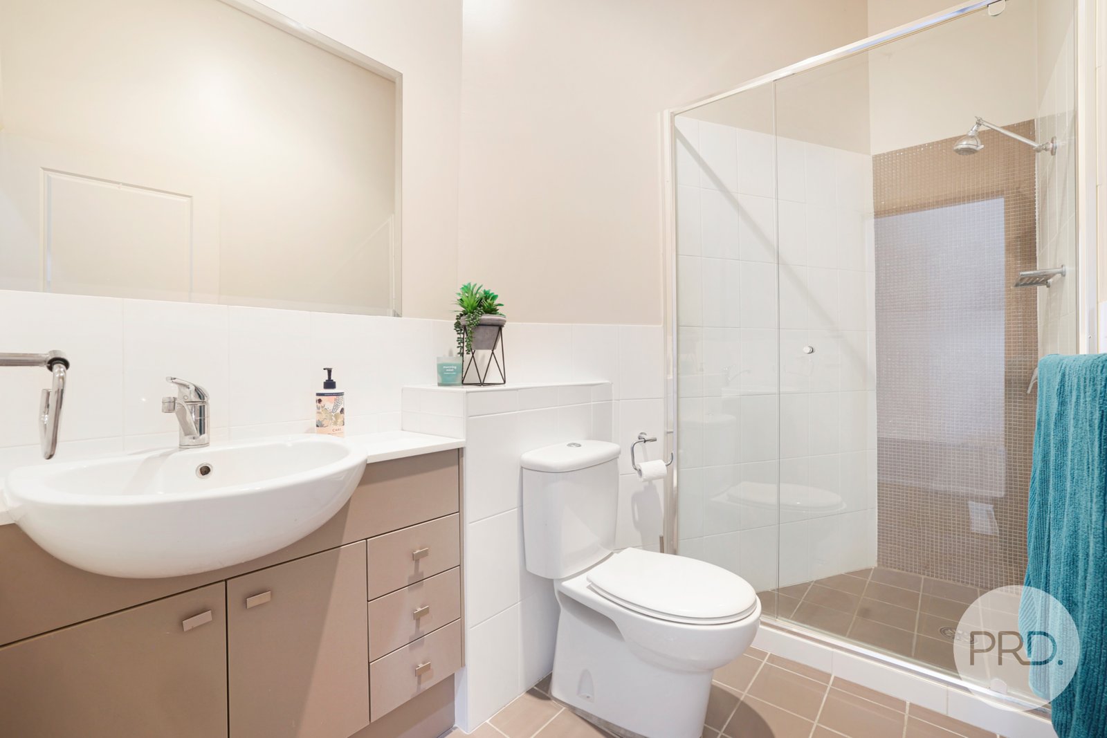 6/91 The Heights HILLVUE 12