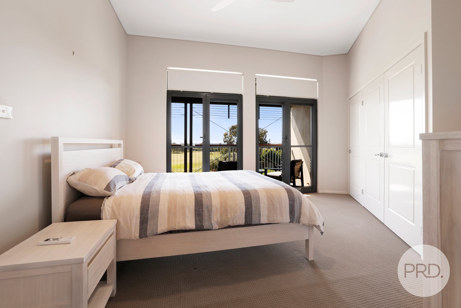 6/91 The Heights HILLVUE 9