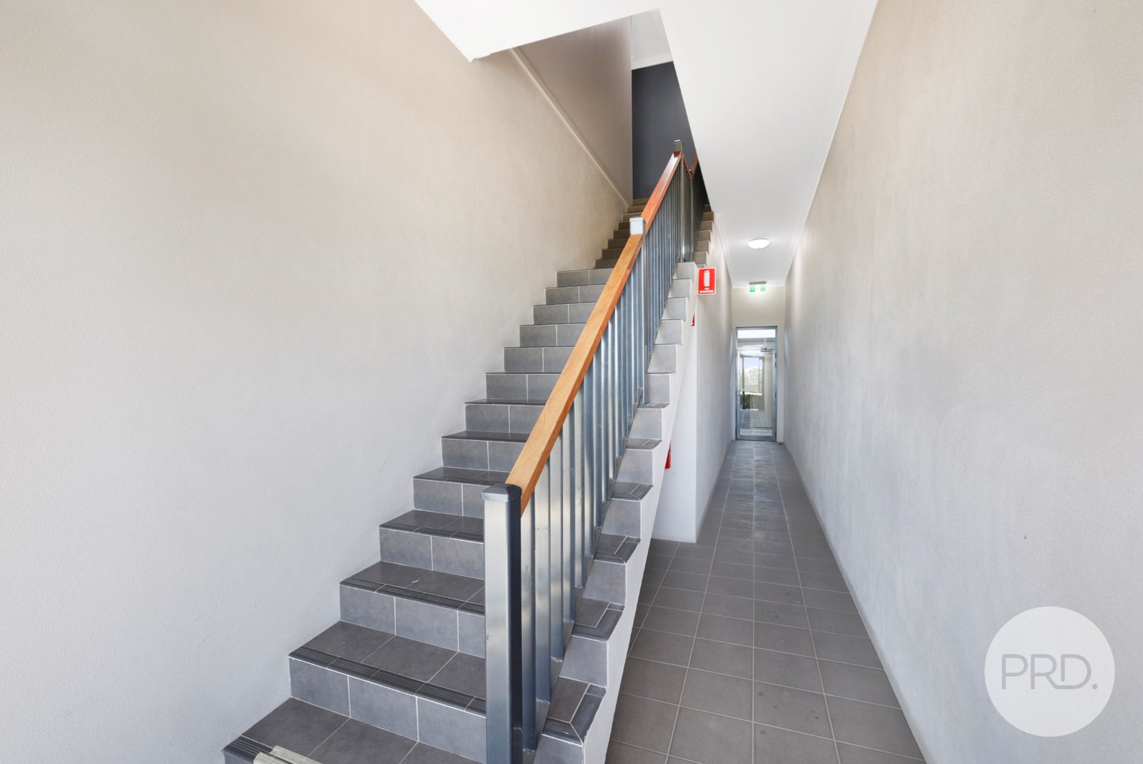 6/91 The Heights HILLVUE 13