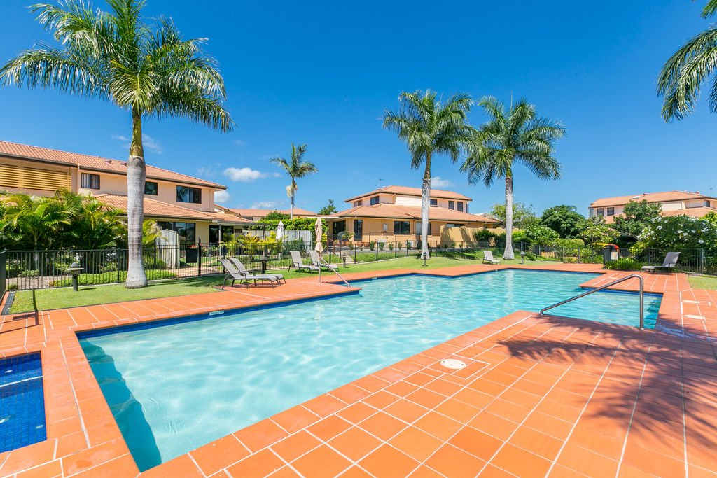 69/136 Palm Meadows Drive CARRARA 1