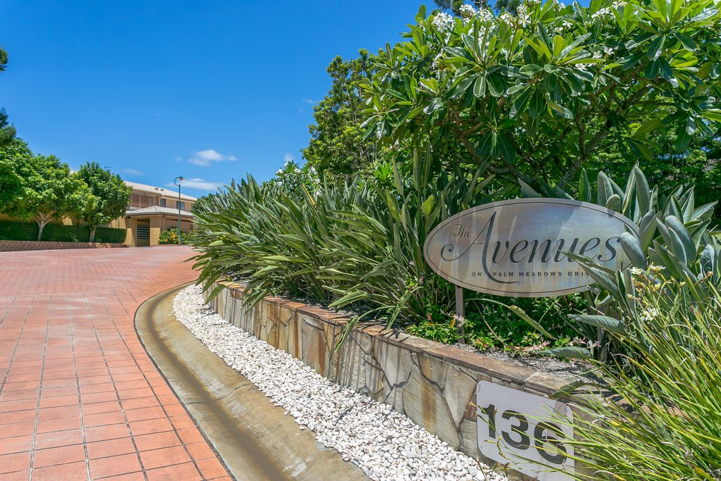 69/136 Palm Meadows Drive CARRARA 7