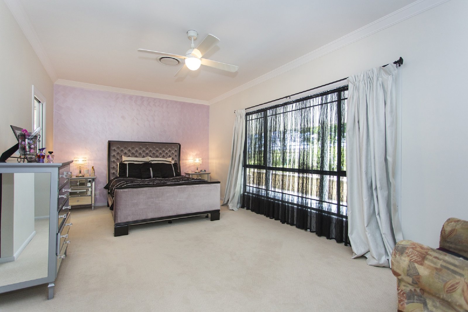 692 Luskintyre Road LOCHINVAR 3