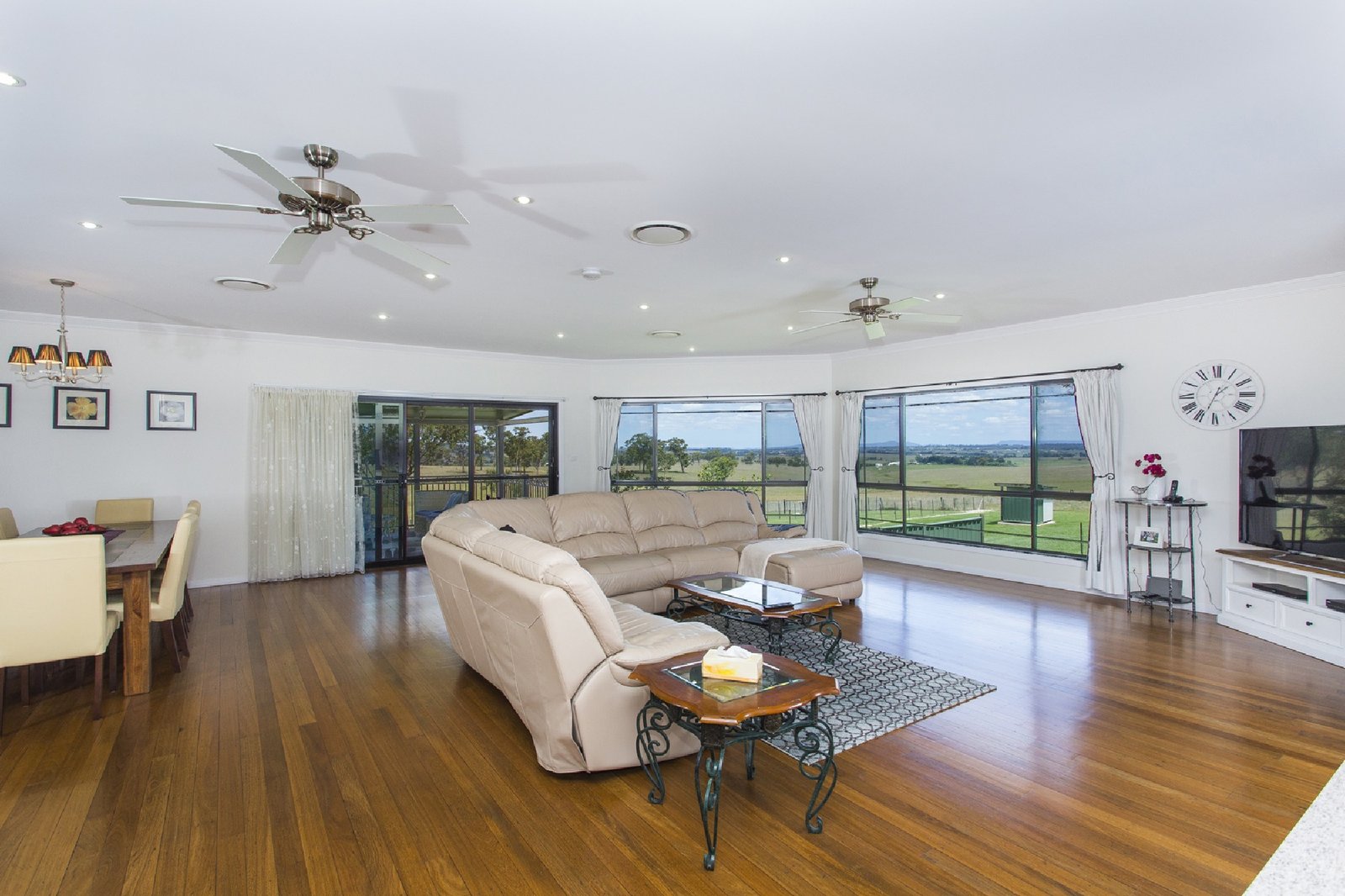 692 Luskintyre Road LOCHINVAR 5