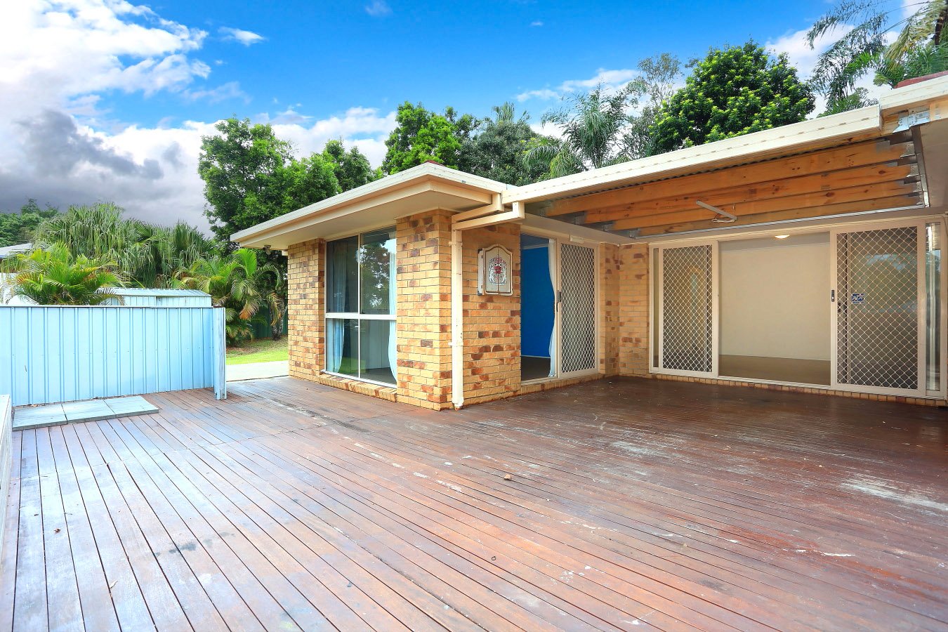 693 Ashmore Road MOLENDINAR 18