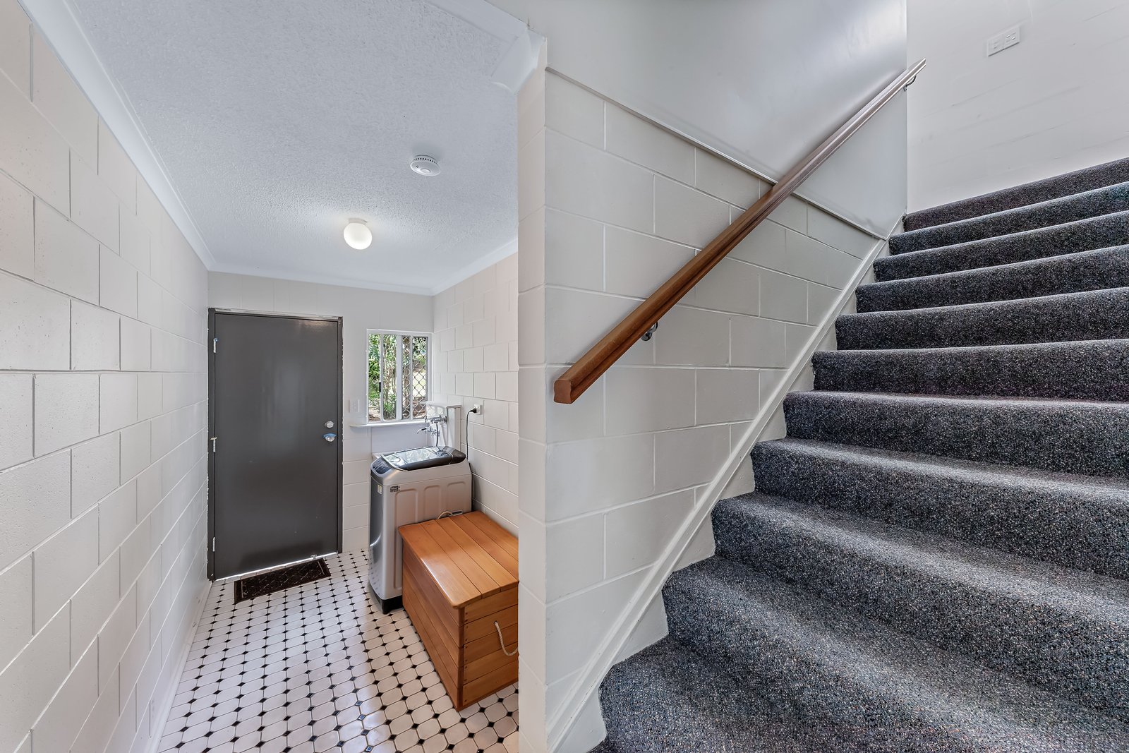 69/3 Eshelby Drive CANNONVALE 7