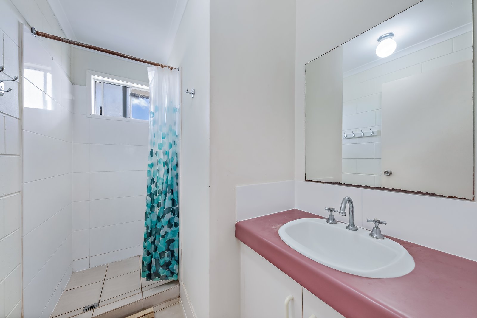 69/3 Eshelby Drive CANNONVALE 8