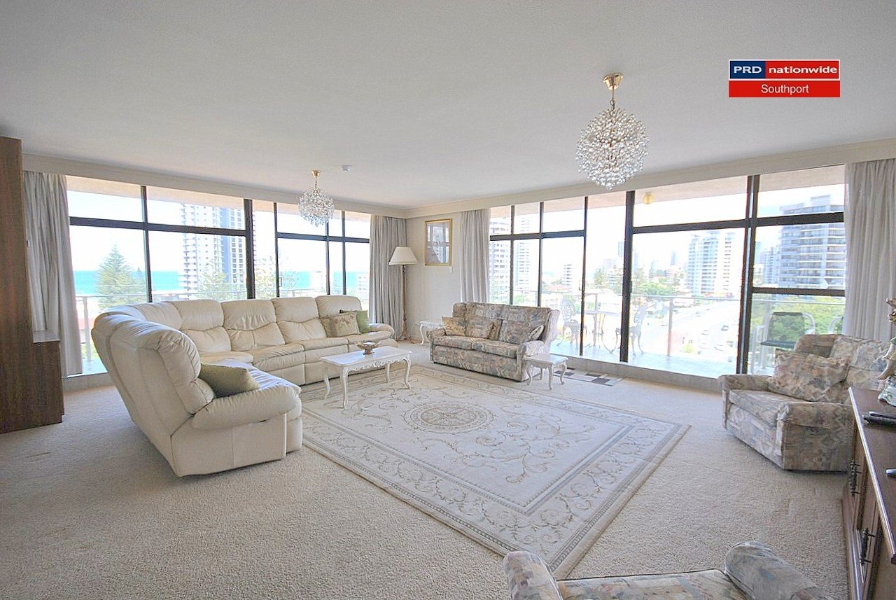 69/33 'Thornton Towers' Thornton Street SURFERS PARADISE 2