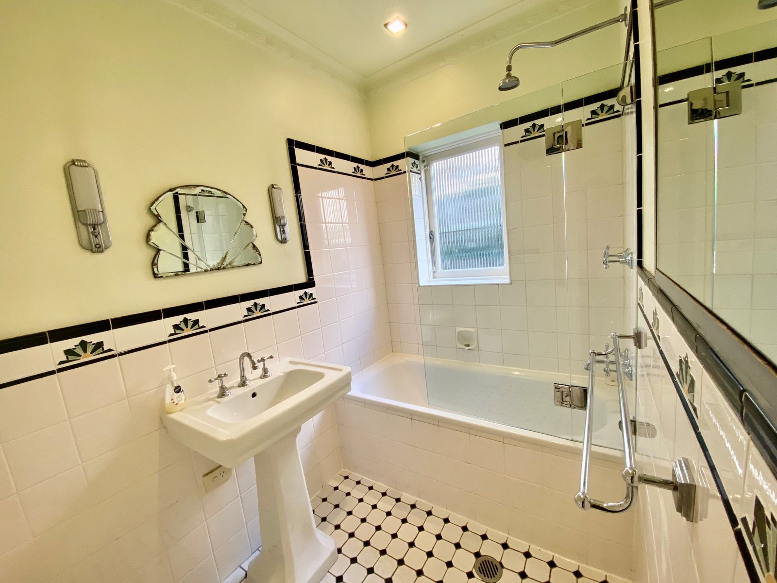 6/94 Coogee Bay Road COOGEE 6