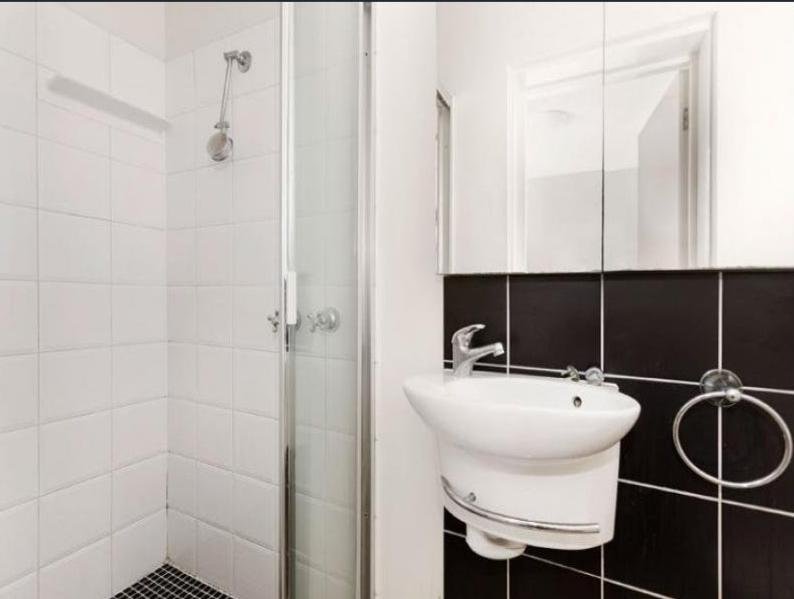 Real Estate and Property in 6/95 Spray Street, Elwood, VIC