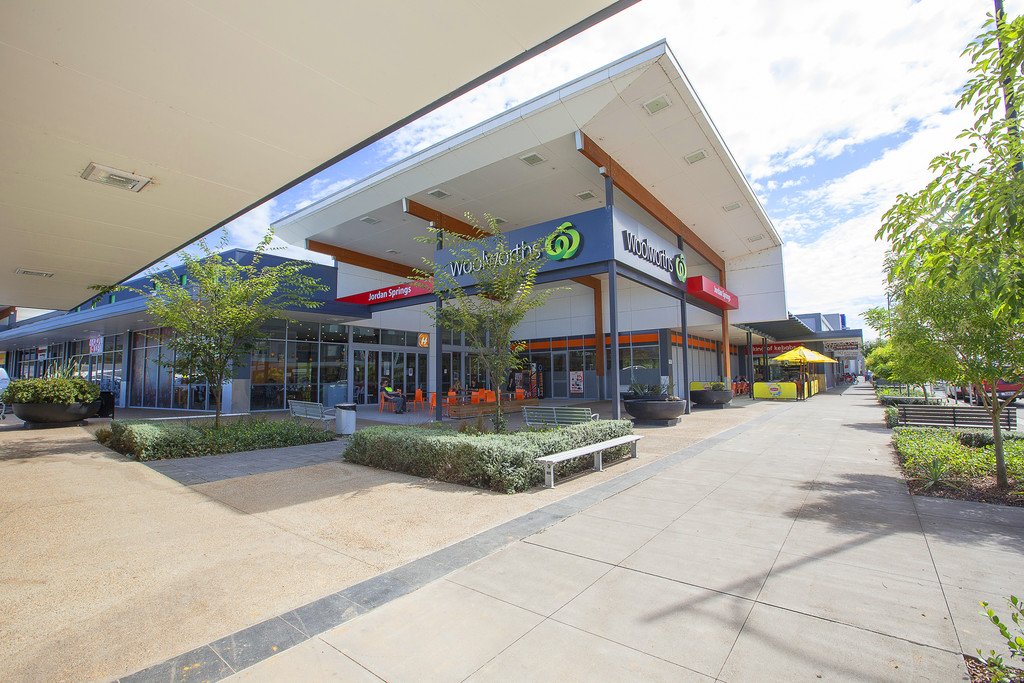 69/56 Lakeside Parade JORDAN SPRINGS 11