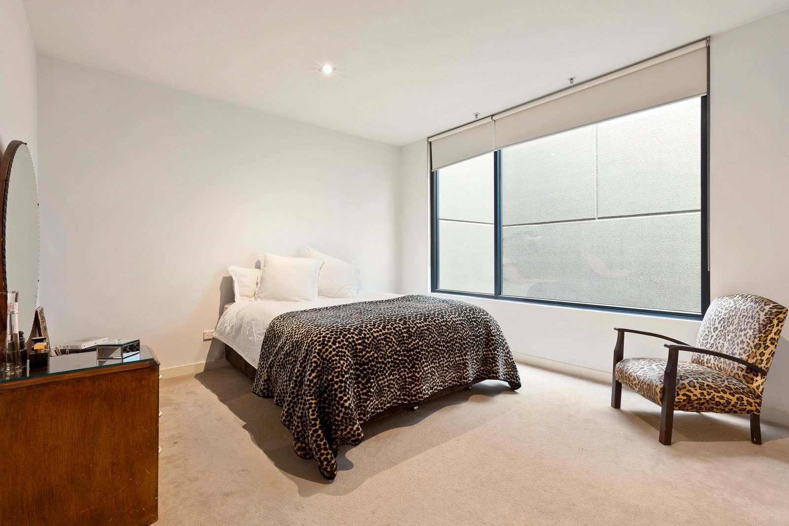 Gallery: 6/96 Bay Street
