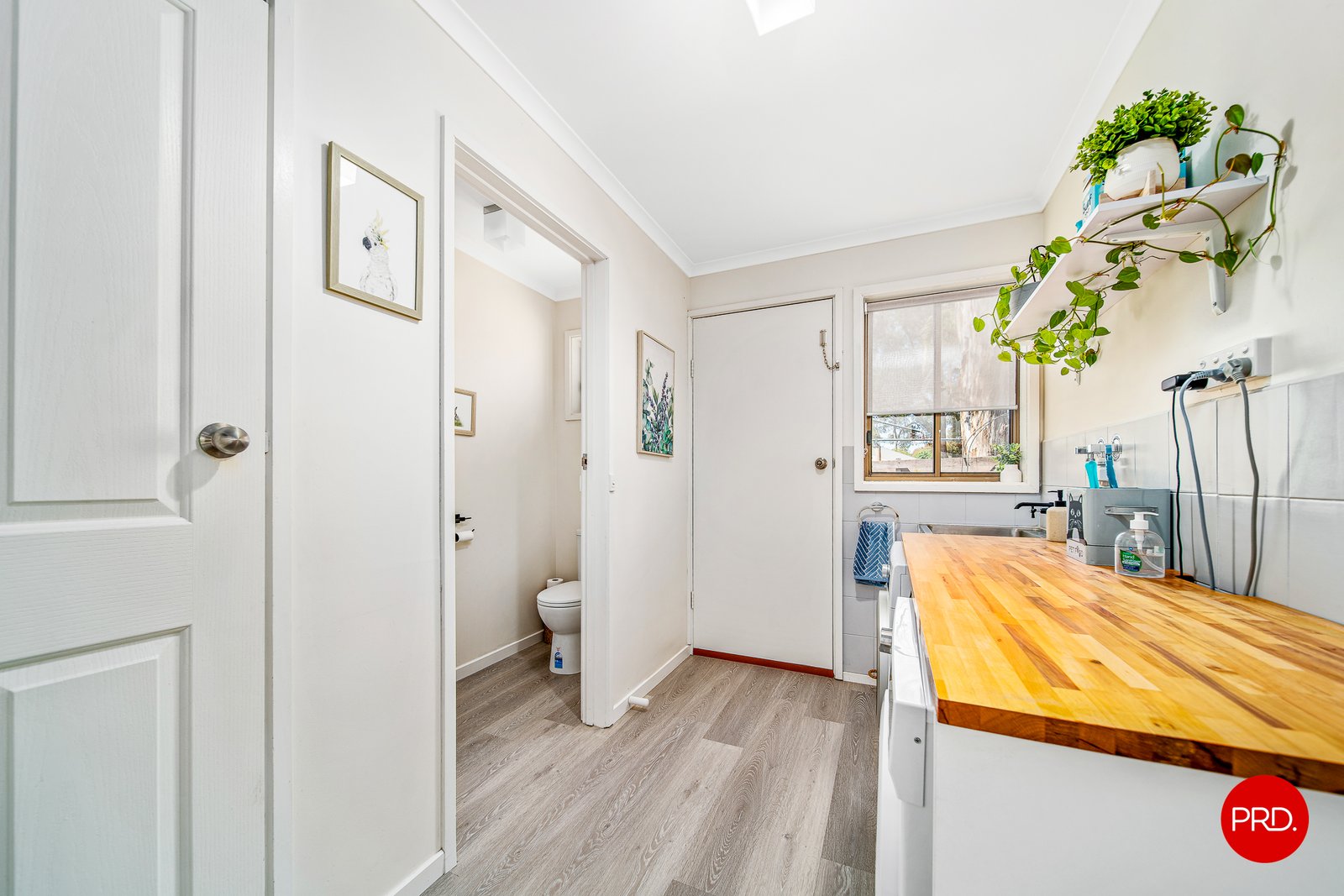 696 Midland Hwy  HUNTLY 8