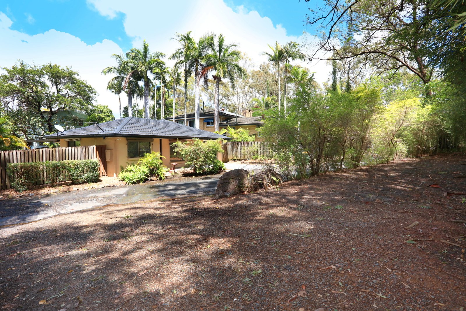 696 Southport Nerang Road (Ned Easement) ASHMORE 18