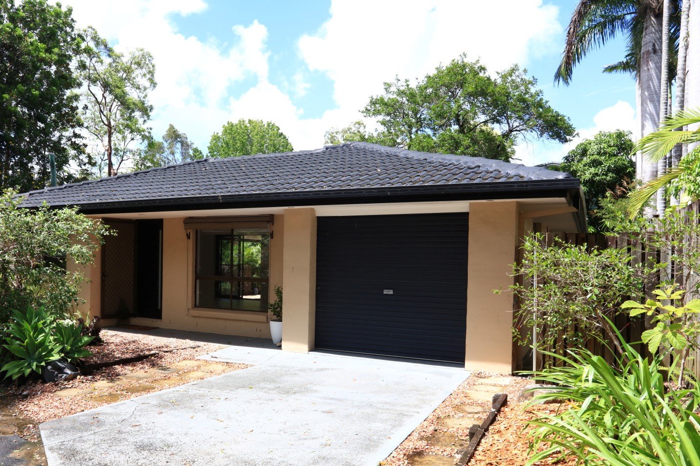 696 Southport Nerang Road (Ned Easement) ASHMORE 21