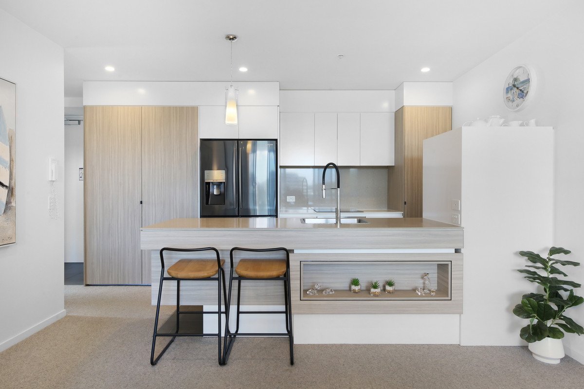 69/72 The Esplanade Burleigh Heads 5