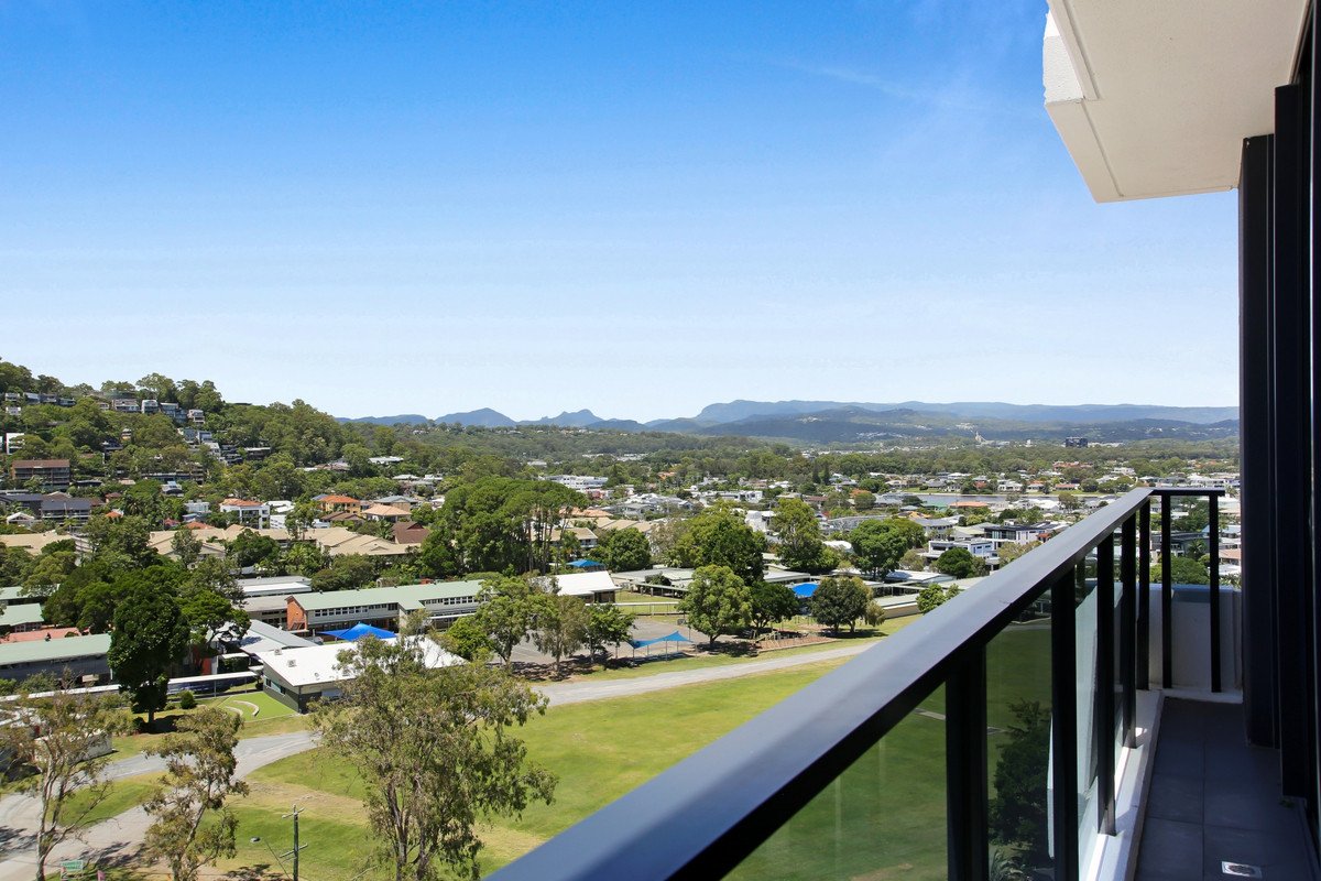 69/72 The Esplanade Burleigh Heads 9