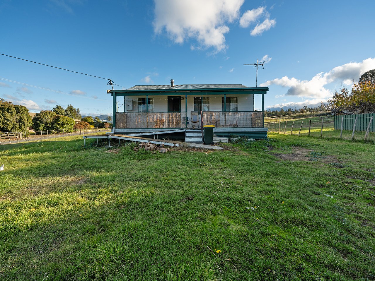 6975 Lyell Highway OUSE 1