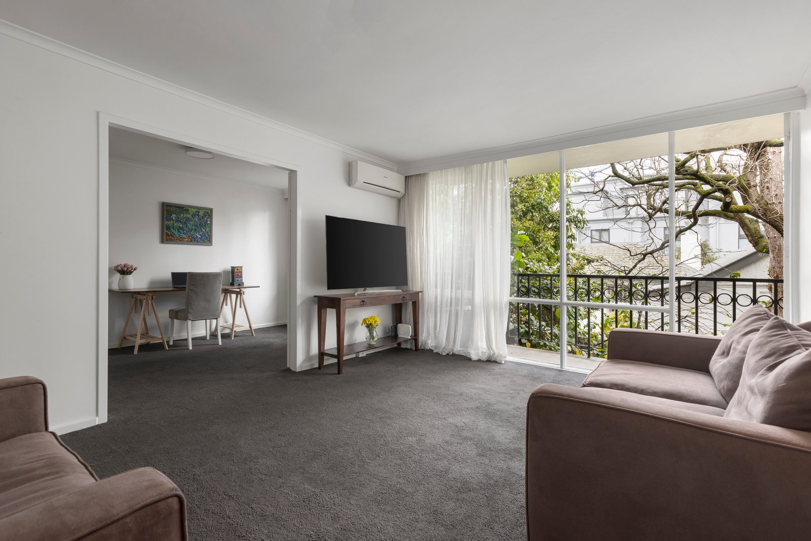 6/99 Mathoura Road, Toorak, 3142