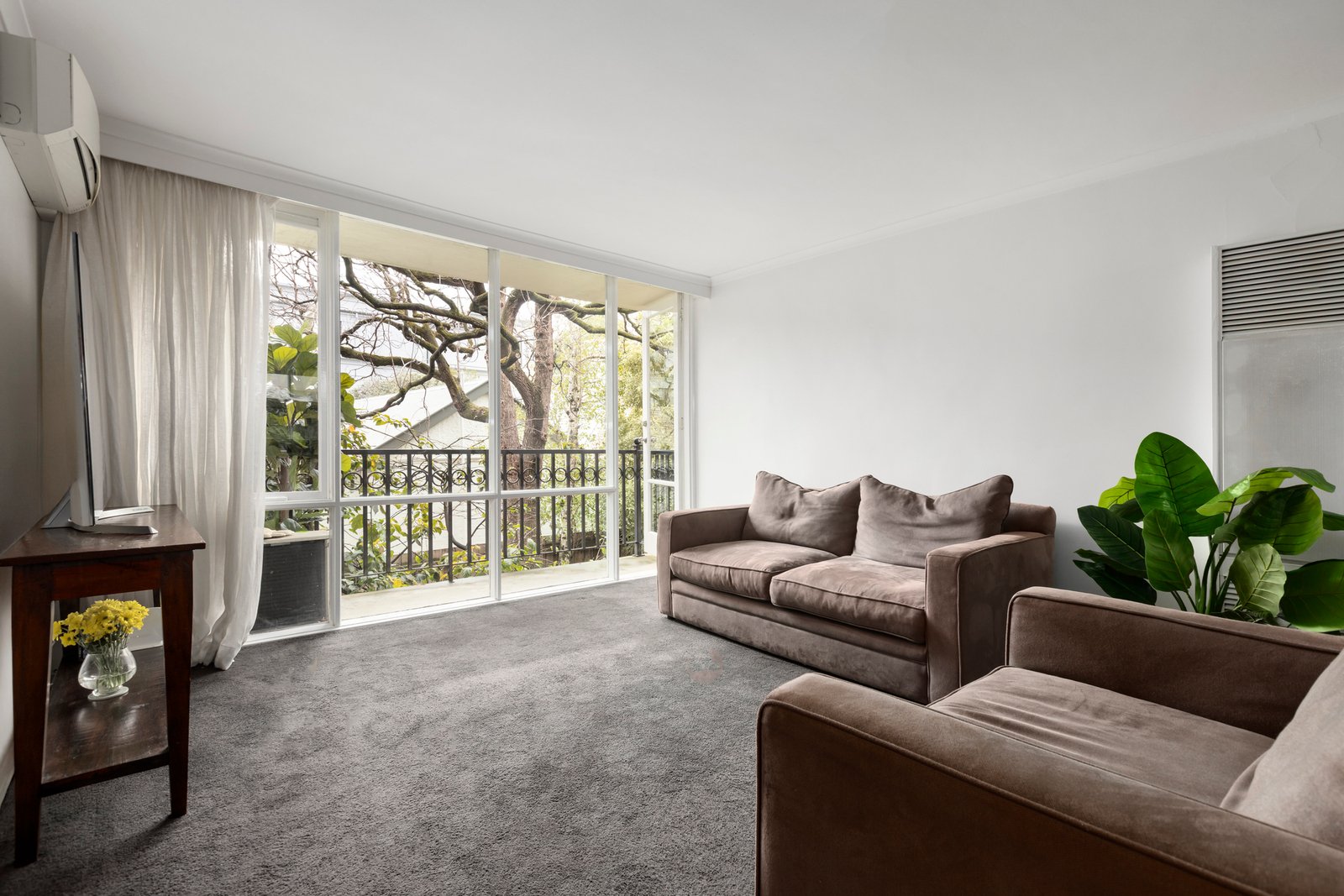 6/99 Mathoura Road, Toorak, 3142