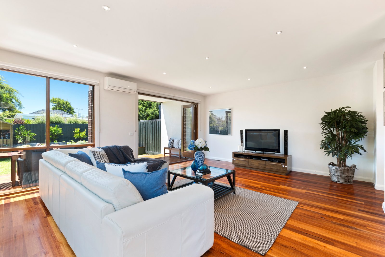 Gallery: 69A Latham Street