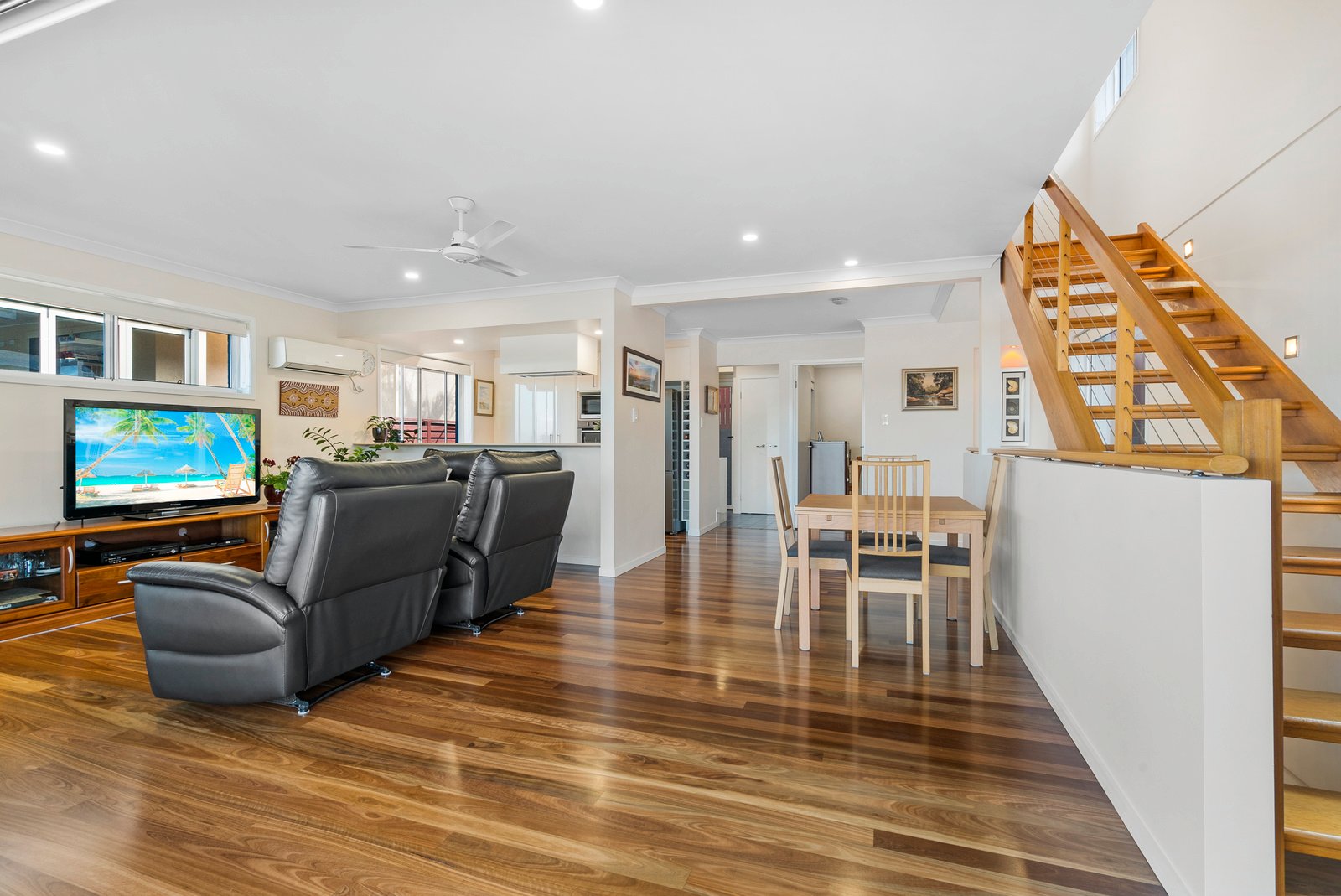 69A McLean Street COOLANGATTA 3