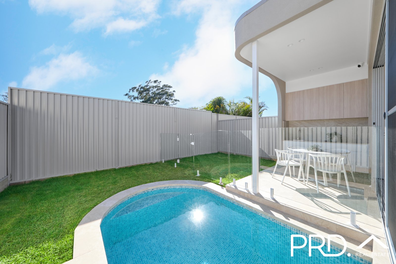69b Pozieres Avenue MILPERRA 12
