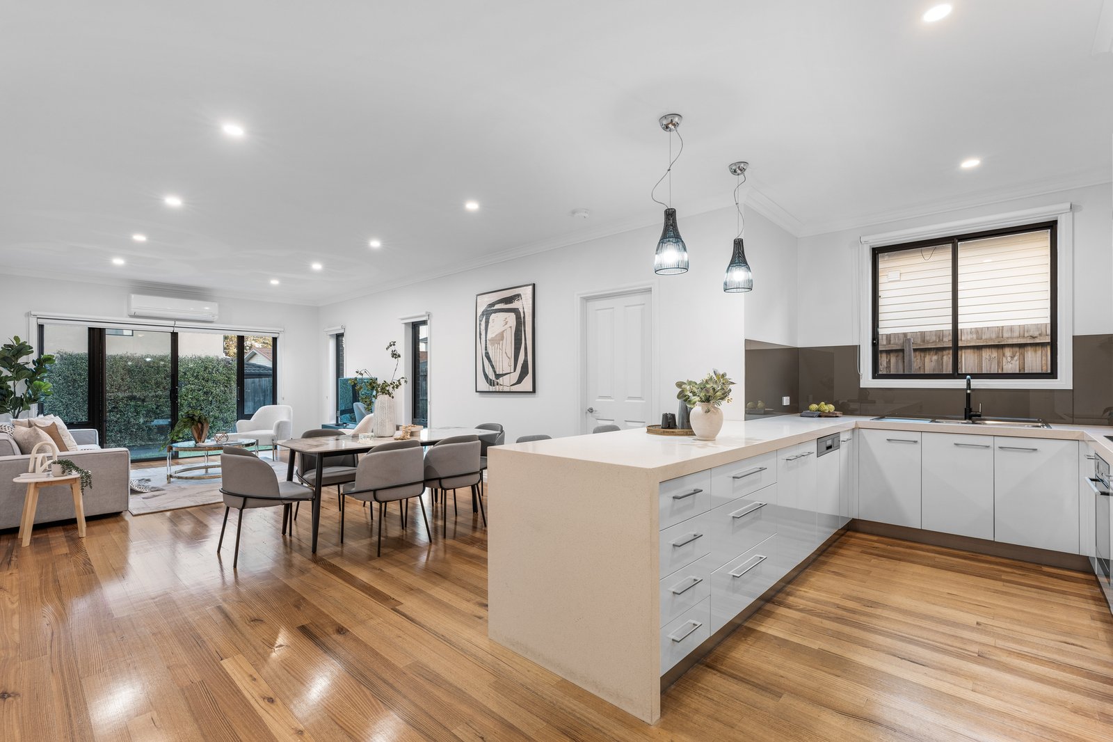 Gallery: 6A Avocet Street
