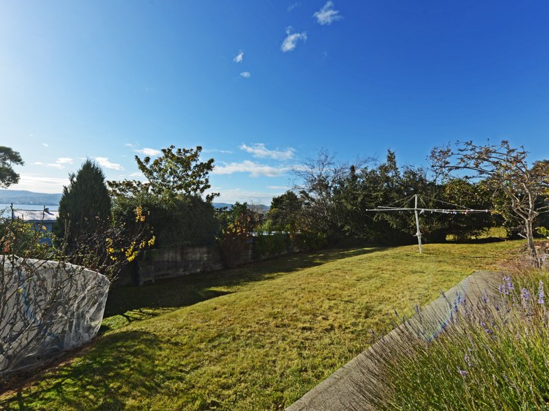 6a Beddome Street SANDY BAY 4