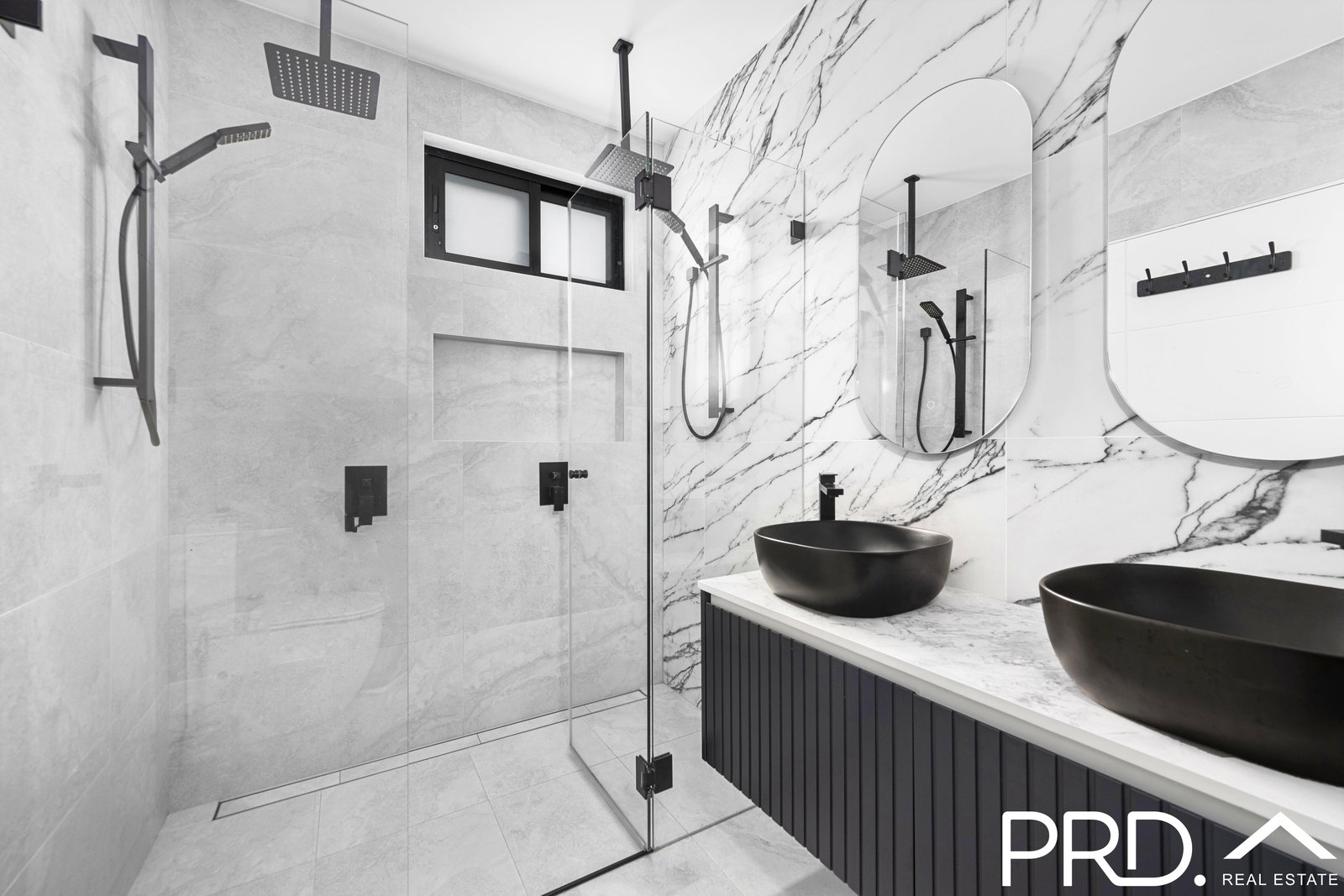 6a Fenton Street PANANIA 11