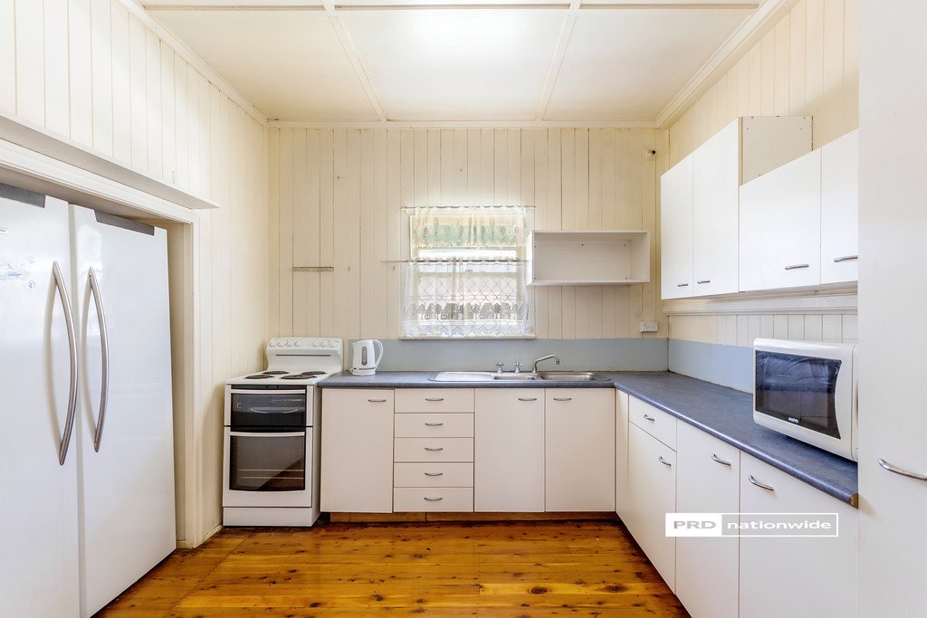 6a Hagan Street NORTH TOOWOOMBA QLD 4350