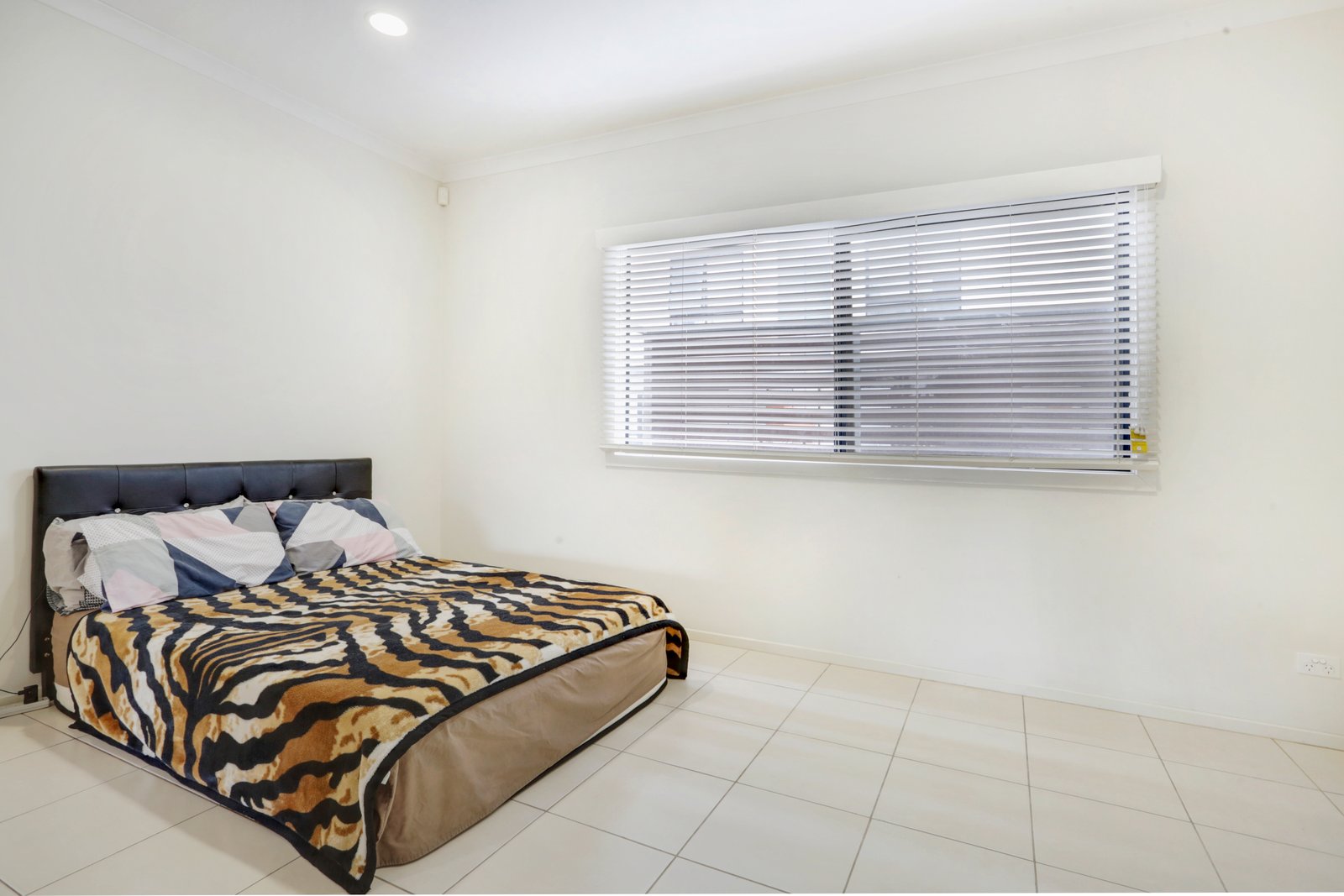 Gallery: 6A Hornsby Street