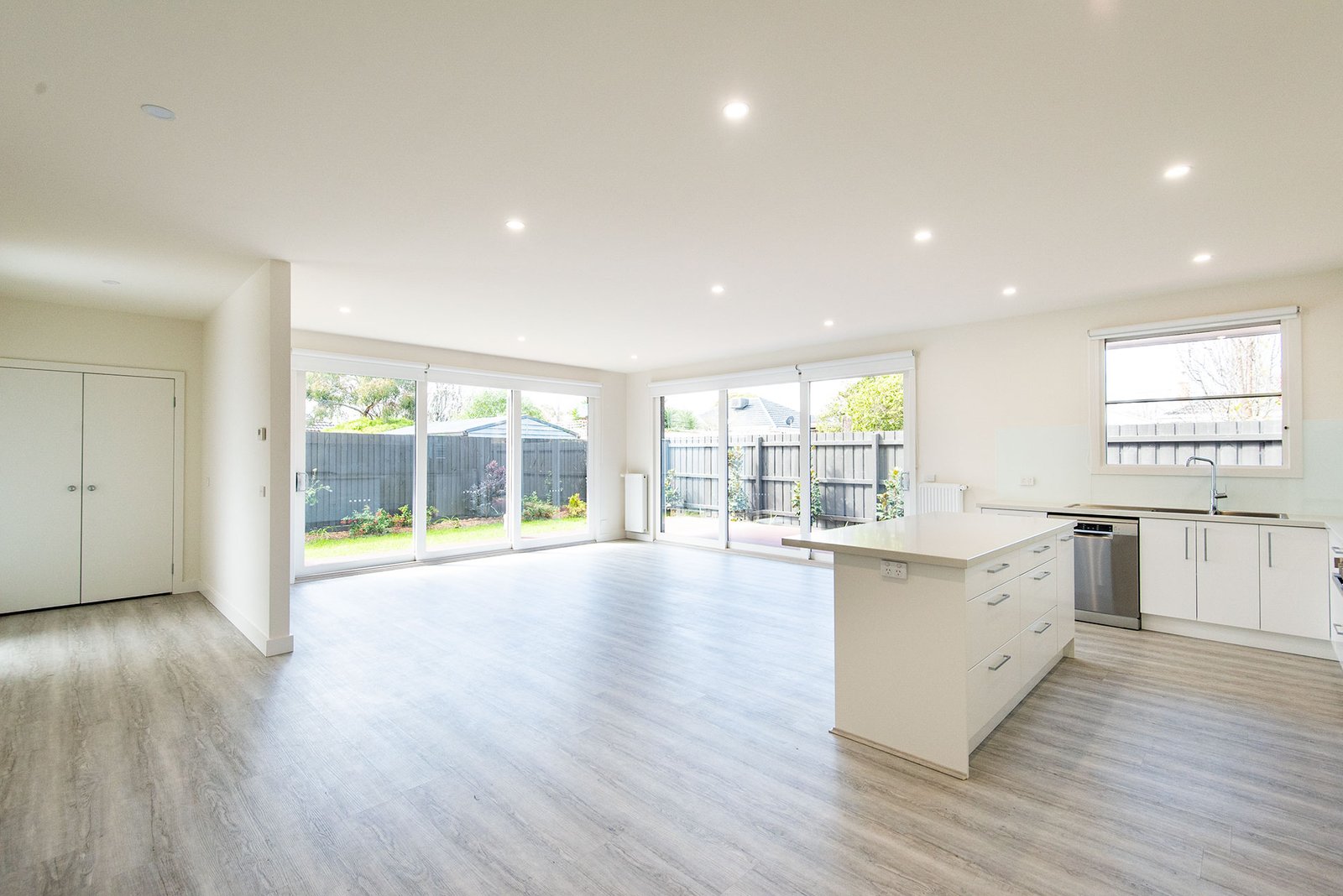 Gallery: 6A Jillian Avenue