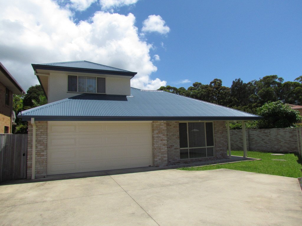 6A Jonathan Close COFFS HARBOUR 1