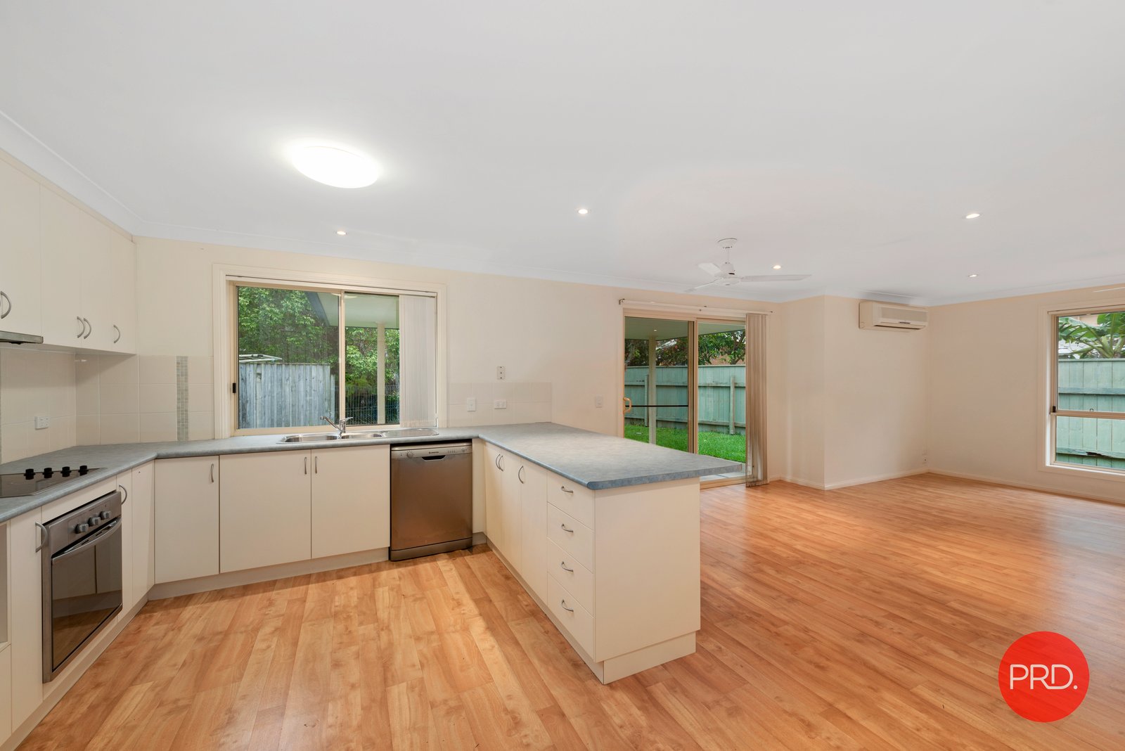 6a Jonathan Close COFFS HARBOUR 7