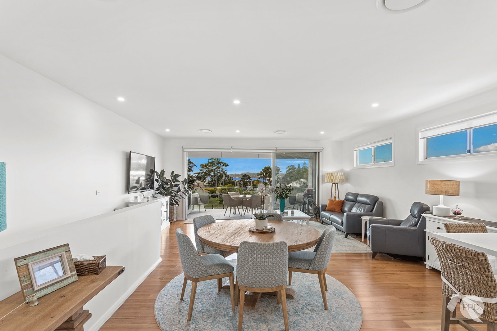 6a Kings Court SOLDIERS POINT 3