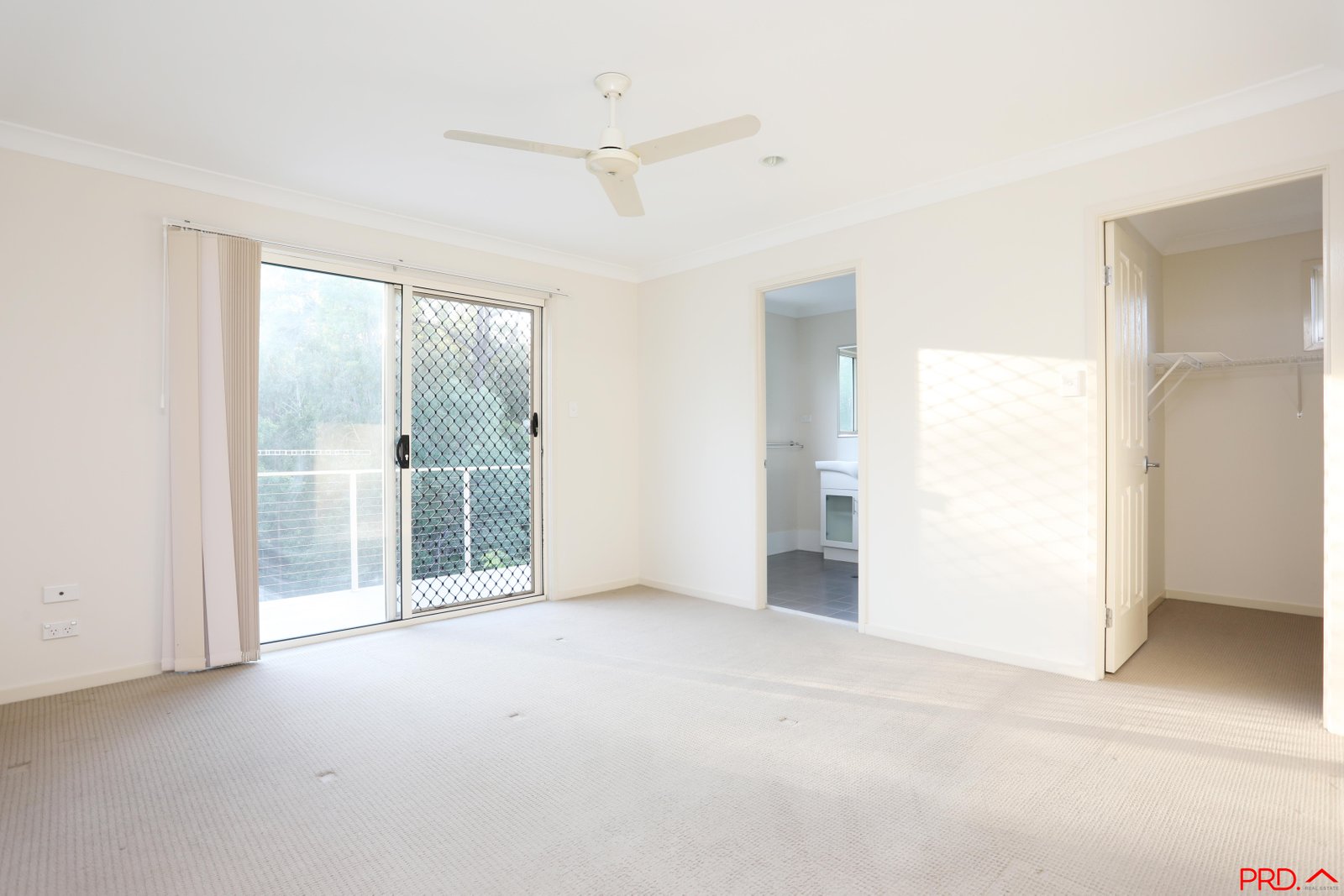 6A Michaels  COOMERA 2