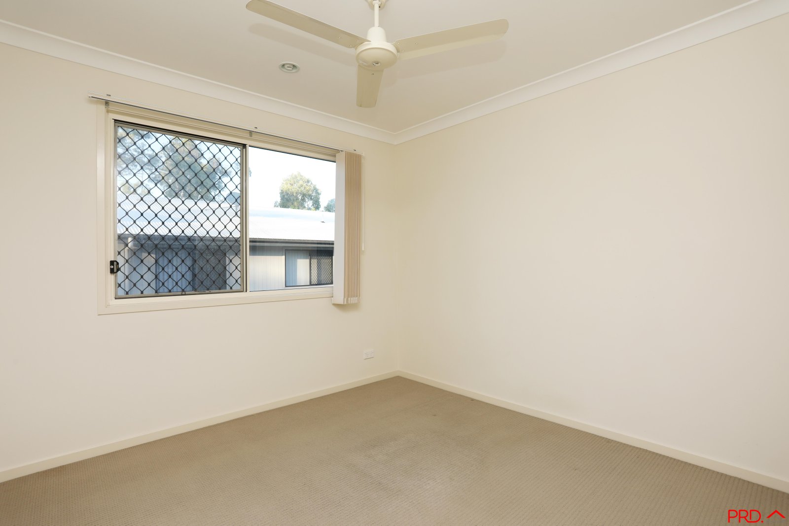 6A Michaels  COOMERA 6