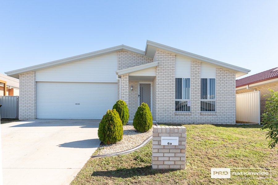 6a Rosehill Place TAMWORTH 1