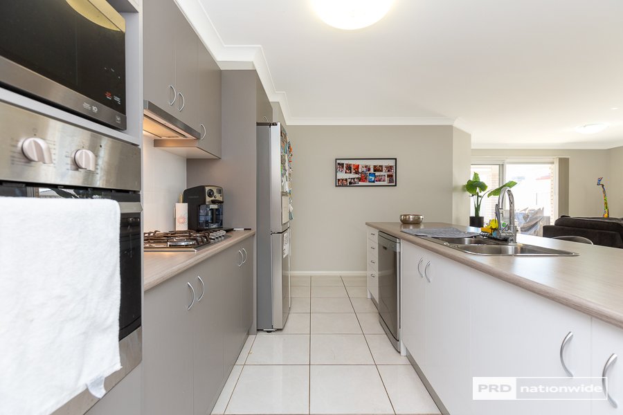 6a Rosehill Place TAMWORTH 7