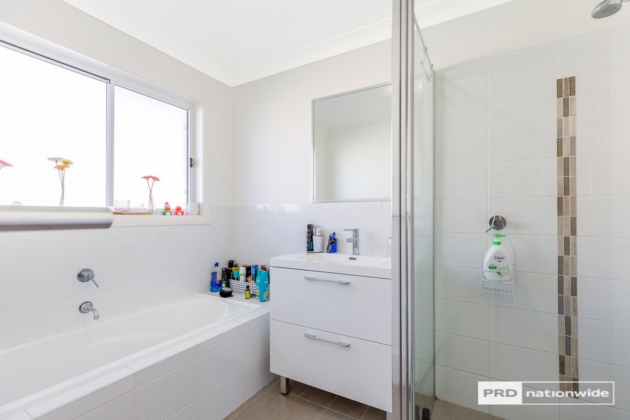6a Rosehill Place TAMWORTH 14