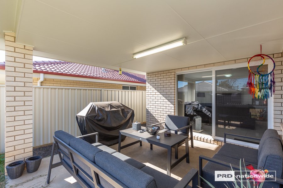 6a Rosehill Place TAMWORTH 17