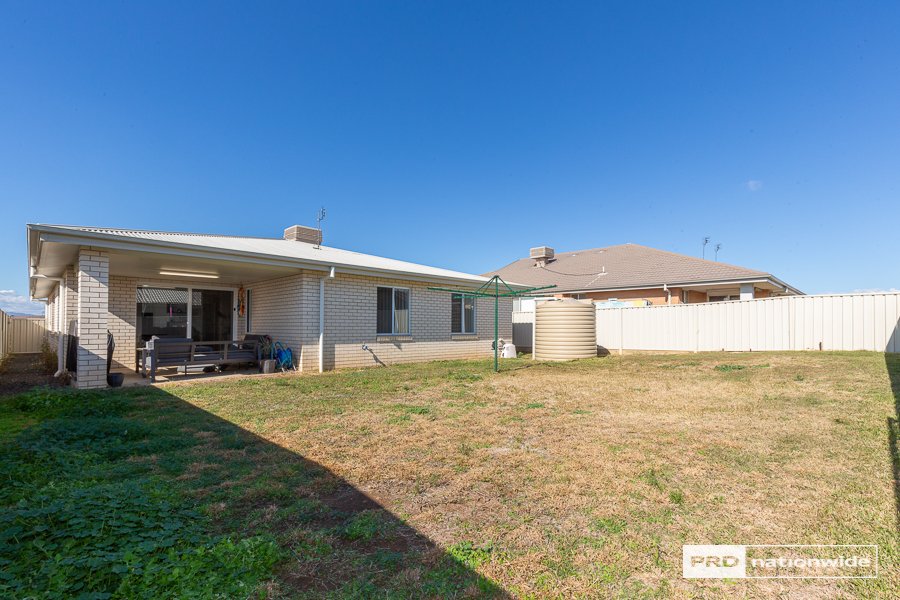 6a Rosehill Place TAMWORTH 18