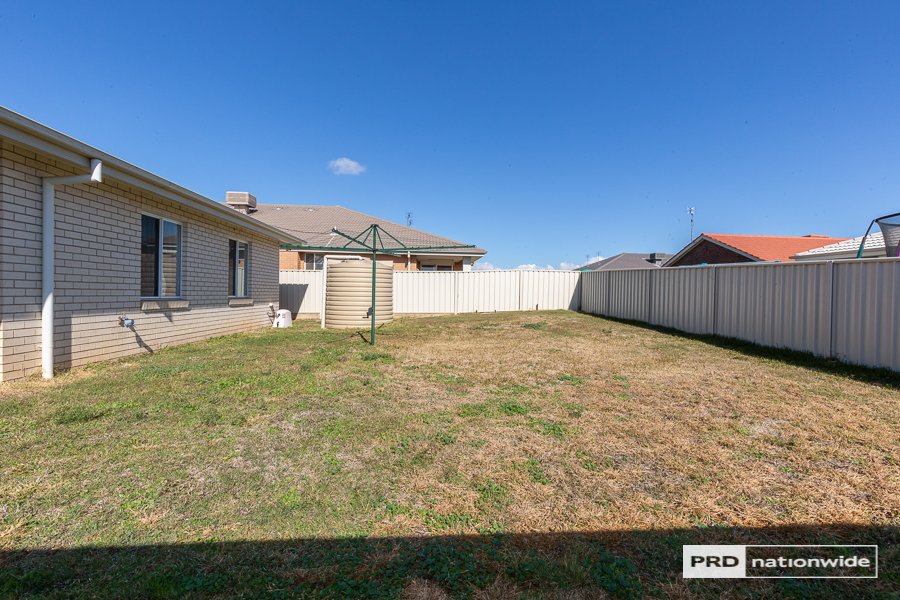 6a Rosehill Place TAMWORTH 20