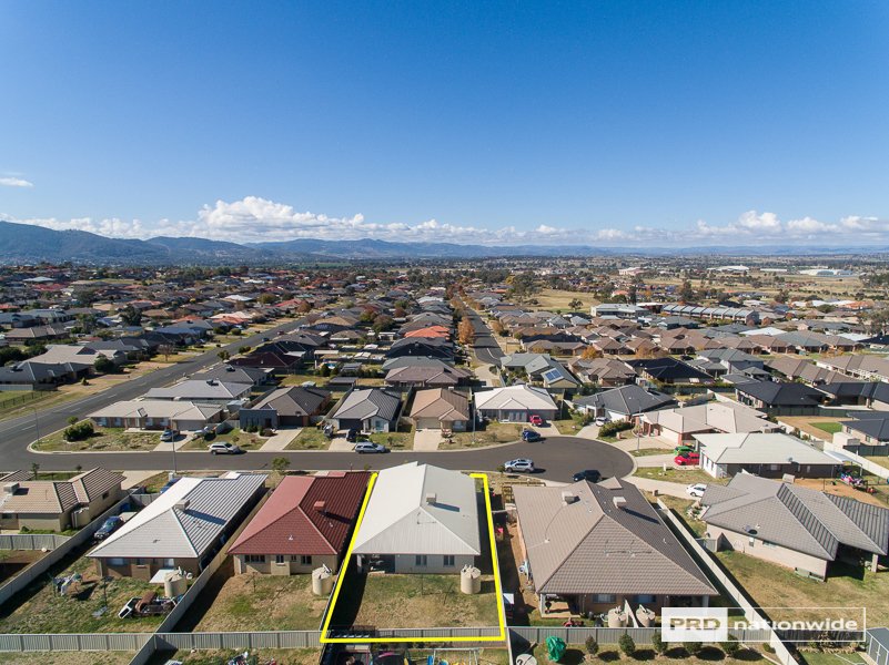 6a Rosehill Place TAMWORTH 26