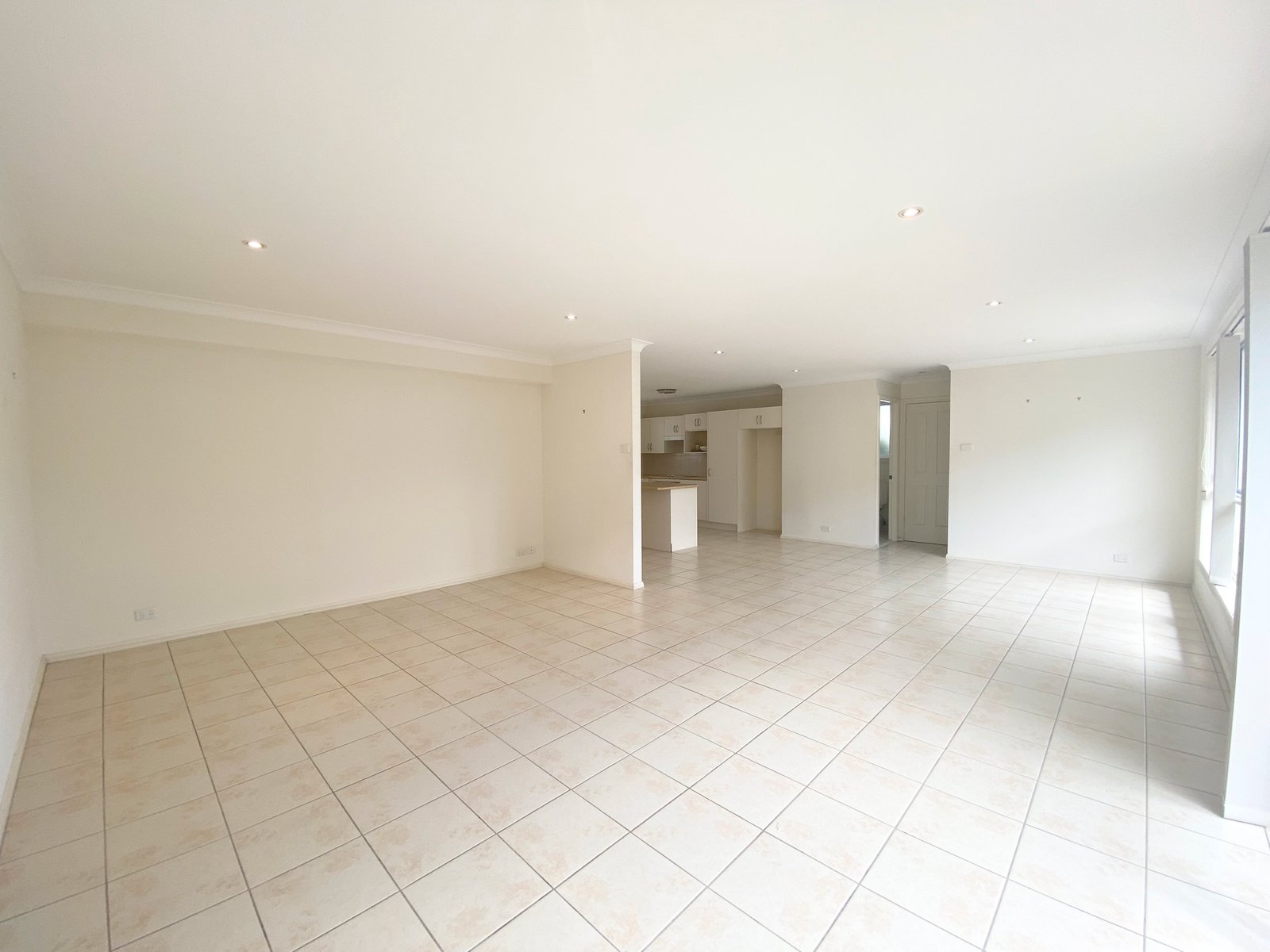 6A Whiting Place CORLETTE 4