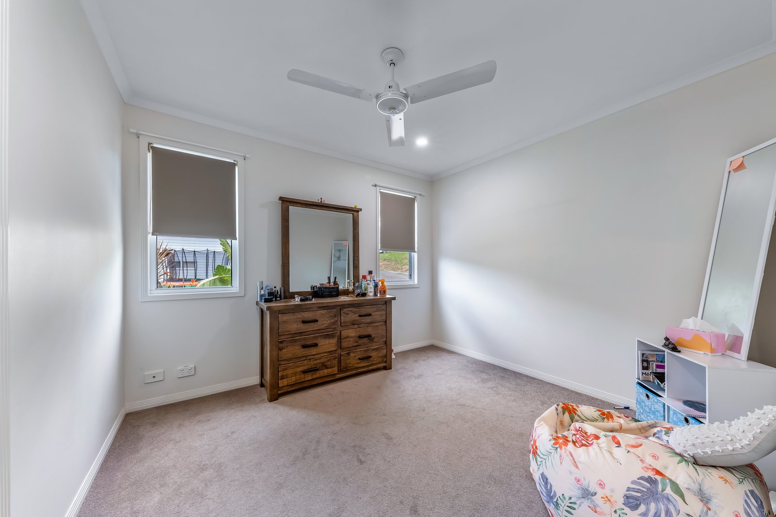 6A Yachtsman Parade CANNONVALE 15