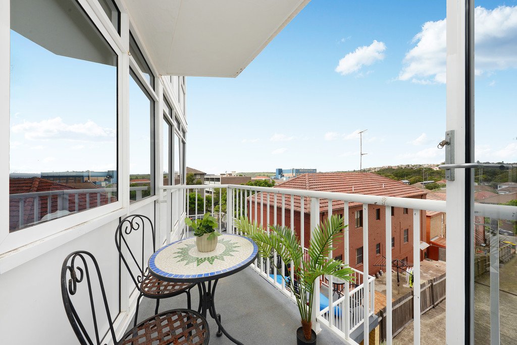 6A/16-20 Hereward Street MAROUBRA 3