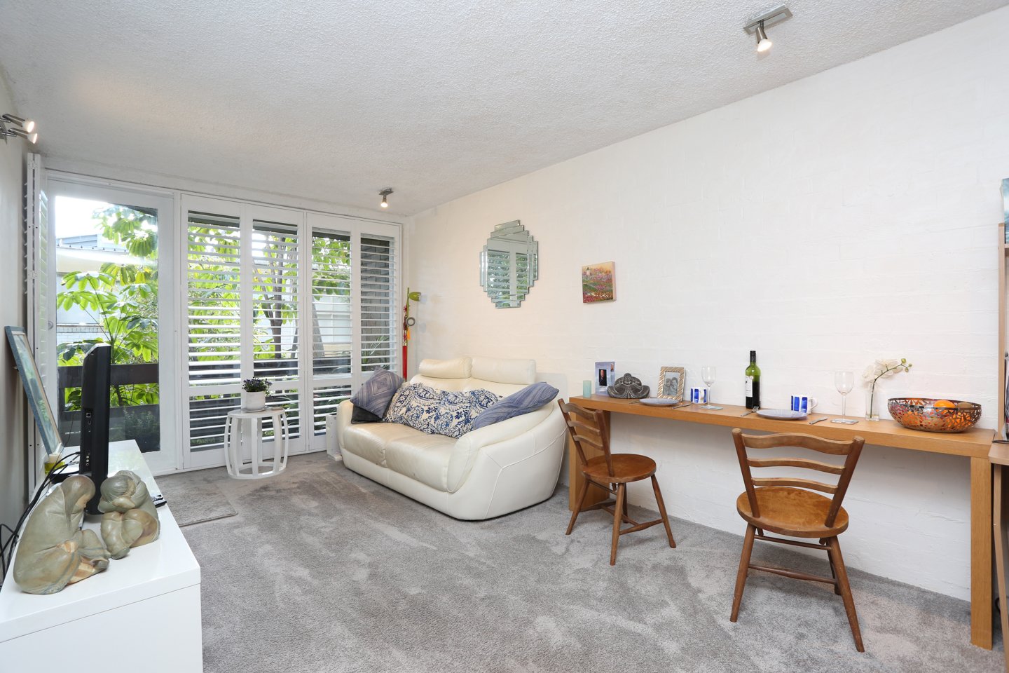 Gallery: 6A/2-36 Napier Street