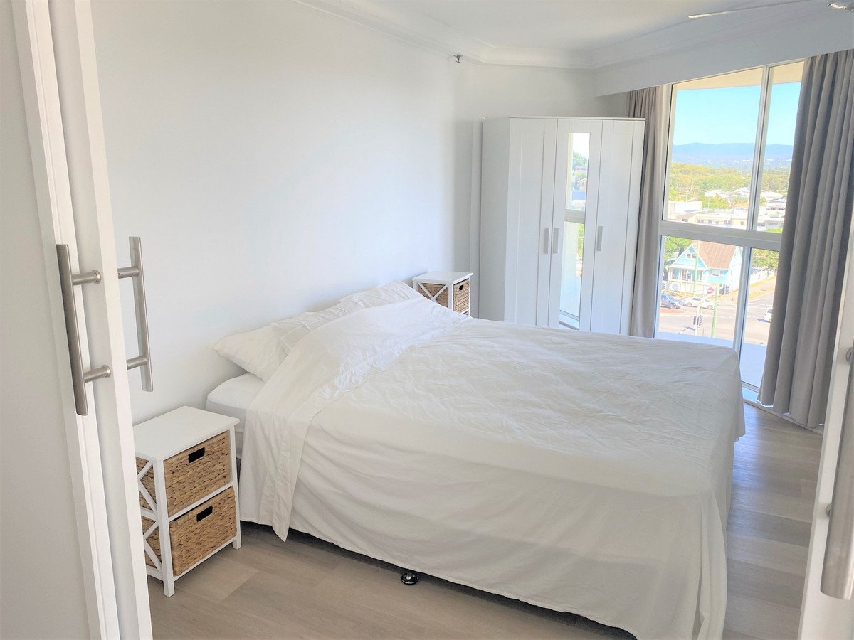 6A/238 The Esplanade Burleigh Heads 8